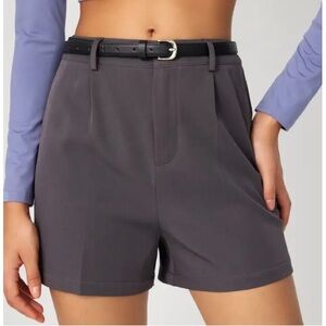 Forever 21 Loose Fitting Shorts Size Medium